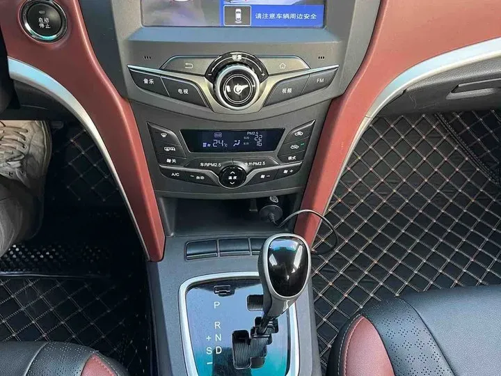 2014 BYD G5 1.5T 154HP L4 6DCT,autocango,china used car exporter,china ev exporter,chinese used car exporter,chinese used ev exporter