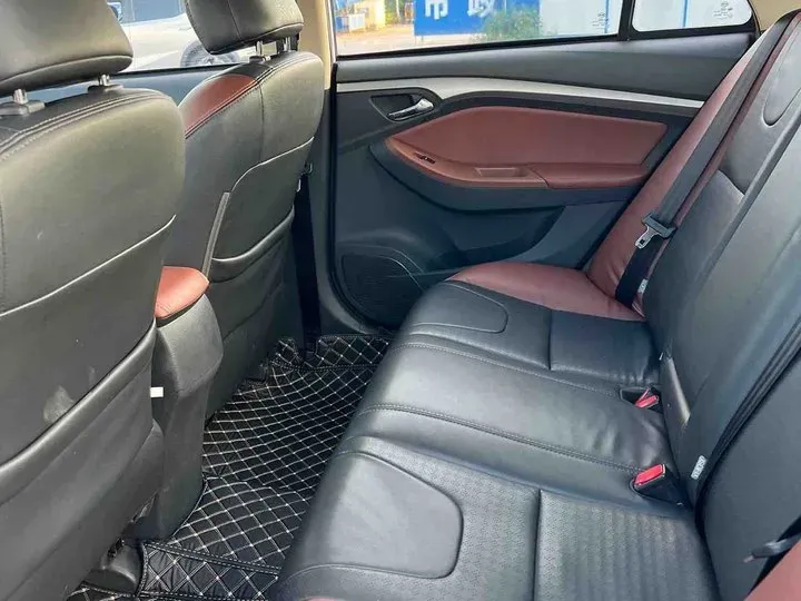 2014 BYD G5 1.5T 154HP L4 6DCT,autocango,china used car exporter,china ev exporter,chinese used car exporter,chinese used ev exporter