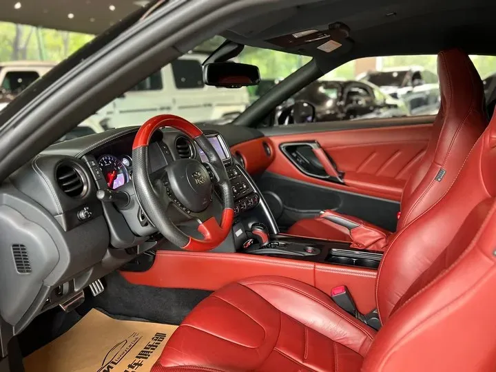 2014 Nissan GT-R 3.8T 540HP V6 6DCT,autocango,china used car exporter,china ev exporter,chinese used car exporter,chinese used ev exporter
