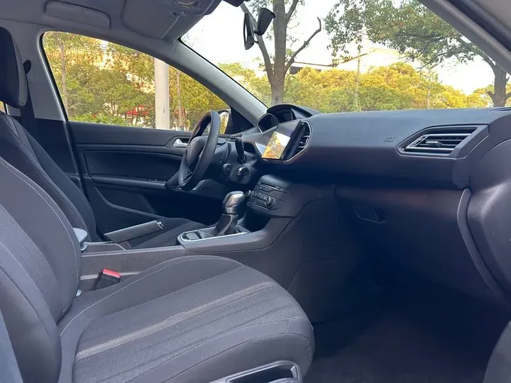 2015 Peugeot 308S 1.2T 136HP L3 6AT,autocango,china used car exporter,china ev exporter,chinese used car exporter,chinese used ev exporter