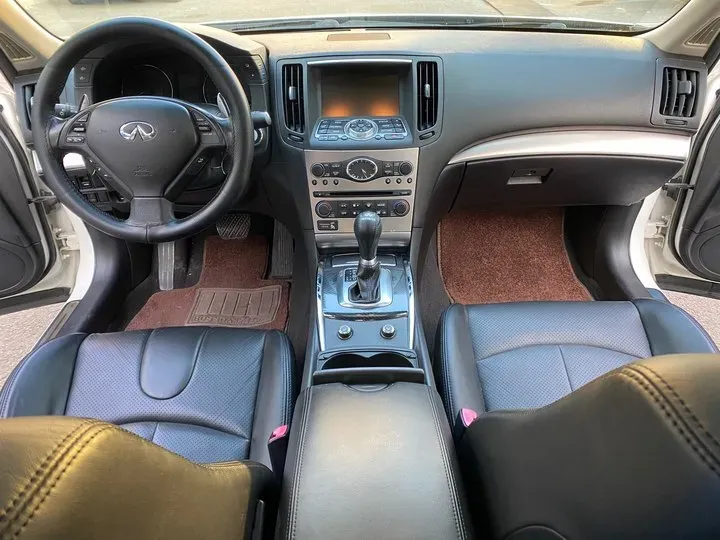 2010 Infiniti G Series 2.5L 235HP V6 7AT,autocango,china used car exporter,china ev exporter,chinese used car exporter,chinese used ev exporter