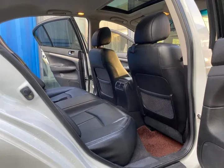 2010 Infiniti G Series 2.5L 235HP V6 7AT,autocango,china used car exporter,china ev exporter,chinese used car exporter,chinese used ev exporter