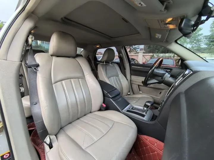 2006 Chrysler 300C 5.7L 342HP V8 5AT,autocango,china used car exporter,china ev exporter,chinese used car exporter,chinese used ev exporter