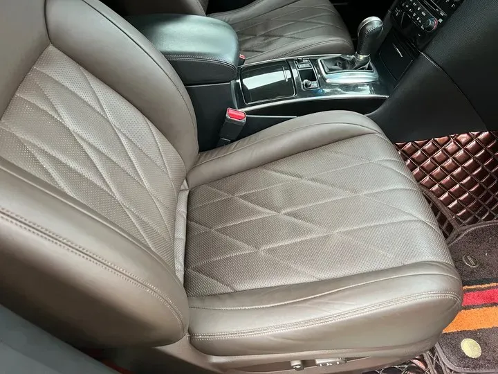 2010 Infiniti FX 3.5L 332HP V6 7AT,autocango,china used car exporter,china ev exporter,chinese used car exporter,chinese used ev exporter