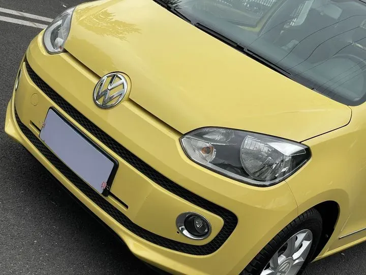 2015 Volkswagen up! 1.0L 75HP L3 5AMT,autocango,china used car exporter,china ev exporter,chinese used car exporter,chinese used ev exporter
