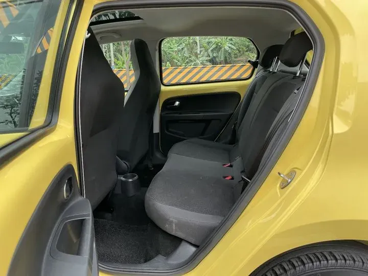 2015 Volkswagen up! 1.0L 75HP L3 5AMT,autocango,china used car exporter,china ev exporter,chinese used car exporter,chinese used ev exporter