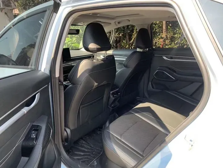 2023 Geely Emgrand 1.5L 127HP L4 CVT,autocango,china used car exporter,china ev exporter,chinese used car exporter,chinese used ev exporter