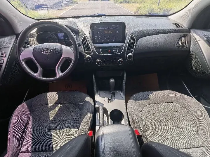 2015 Hyundai ix35 2.0L 160HP L4 6AT,autocango,china used car exporter,china ev exporter,chinese used car exporter,chinese used ev exporter