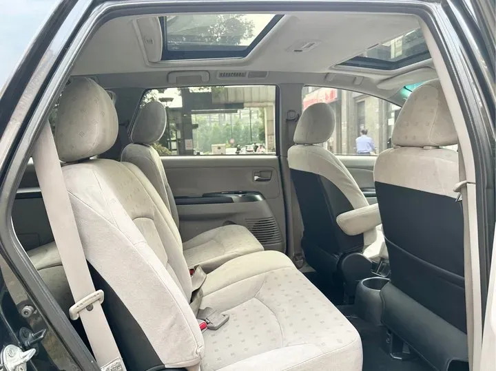 2006 Mitsubishi Grandis 2.4L 165HP L4 4AT,autocango,china used car exporter,china ev exporter,chinese used car exporter,chinese used ev exporter