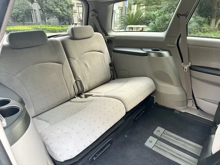 2006 Mitsubishi Grandis 2.4L 165HP L4 4AT,autocango,china used car exporter,china ev exporter,chinese used car exporter,chinese used ev exporter