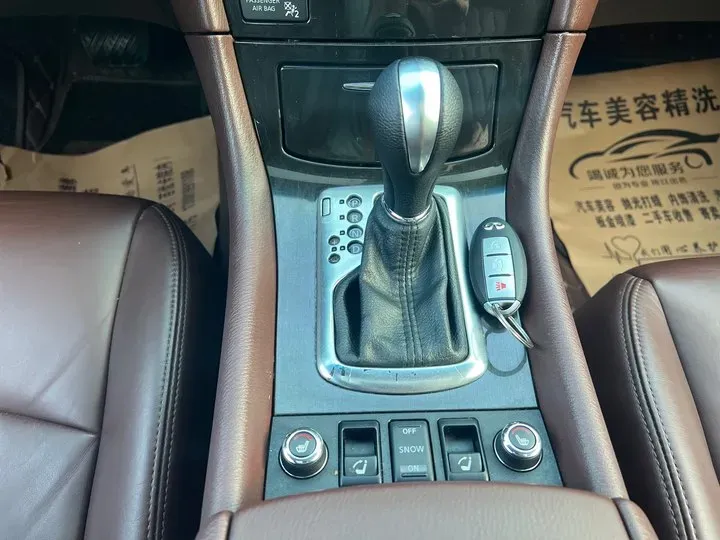 2011 Infiniti EX 2.5L 235HP V6 7AT,autocango,china used car exporter,china ev exporter,chinese used car exporter,chinese used ev exporter