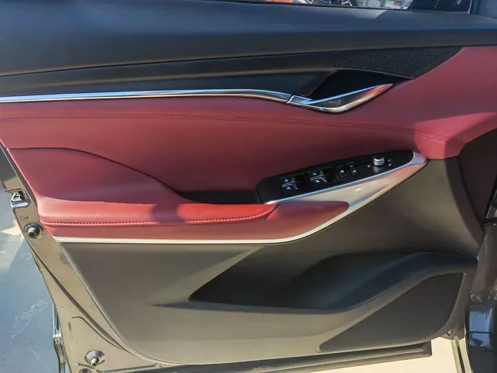 2020 ChangAn CS75 Plus 2.0T 233HP L4 8AT,autocango,china used car exporter,china ev exporter,chinese used car exporter,chinese used ev exporter