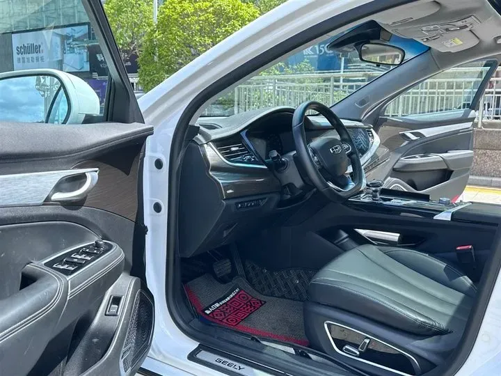 2021 Geely Emgrand GT 1.8T 184HP L4 7DCT,autocango,china used car exporter,china ev exporter,chinese used car exporter,chinese used ev exporter