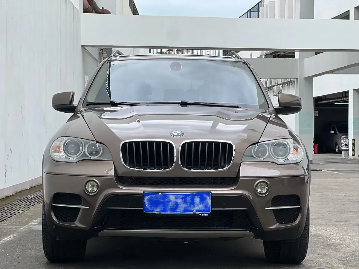 2011 BMW X5 3.0T 306HP L6 8AT