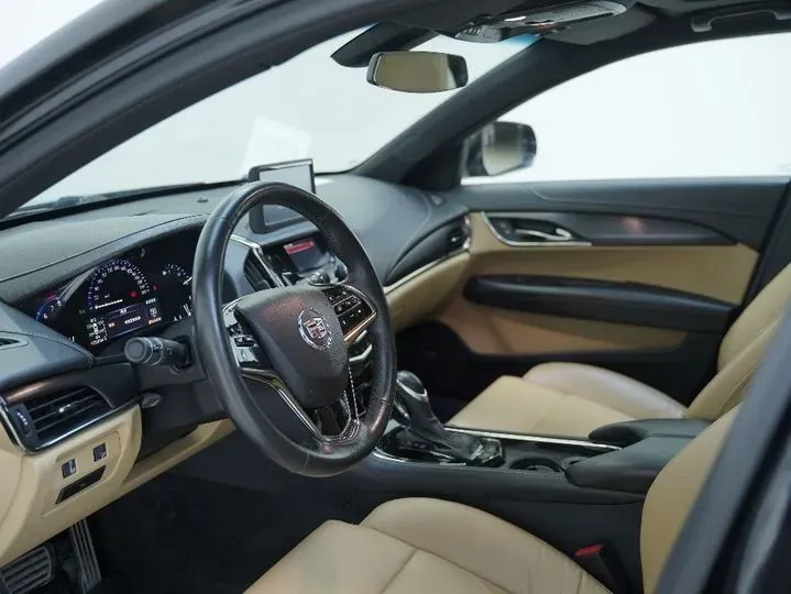 2014 Cadillac ATS 2.0T 276HP L4 6AT,autocango,china used car exporter,china ev exporter,chinese used car exporter,chinese used ev exporter