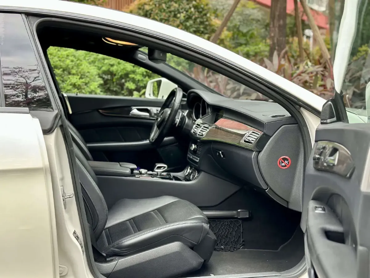 2012 Mercedes-Benz CLS AMG 5.5T 525HP V8 7AT,autocango,china used car exporter,china ev exporter,chinese used car exporter,chinese used ev exporter