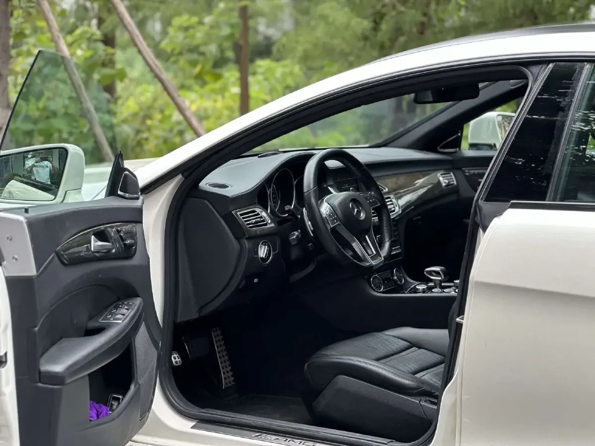 2012 Mercedes-Benz CLS AMG 5.5T 525HP V8 7AT,autocango,china used car exporter,china ev exporter,chinese used car exporter,chinese used ev exporter