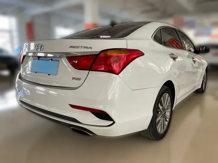 2017 Hyundai Mistra 1.6T 175HP L4 7DCT,autocango,china used car exporter,china ev exporter,chinese used car exporter,chinese used ev exporter