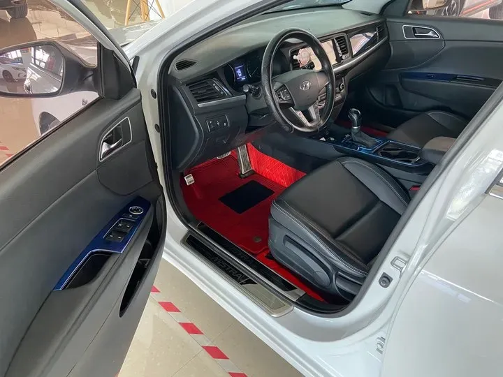 2017 Hyundai Mistra 1.6T 175HP L4 7DCT,autocango,china used car exporter,china ev exporter,chinese used car exporter,chinese used ev exporter