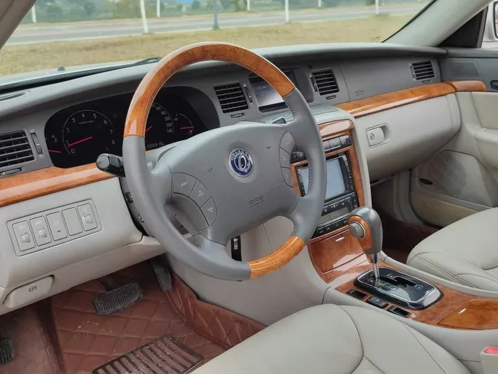 2007 Kia Opirus 2.7L 192HP V6 5AT,autocango,china used car exporter,china ev exporter,chinese used car exporter,chinese used ev exporter