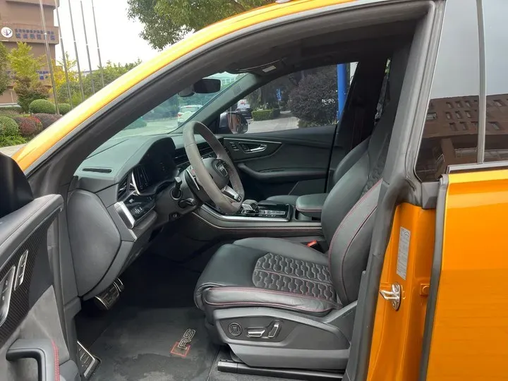 2021 Audi RS Q8 4.0T 600HP V8 8AT,autocango,china used car exporter,china ev exporter,chinese used car exporter,chinese used ev exporter