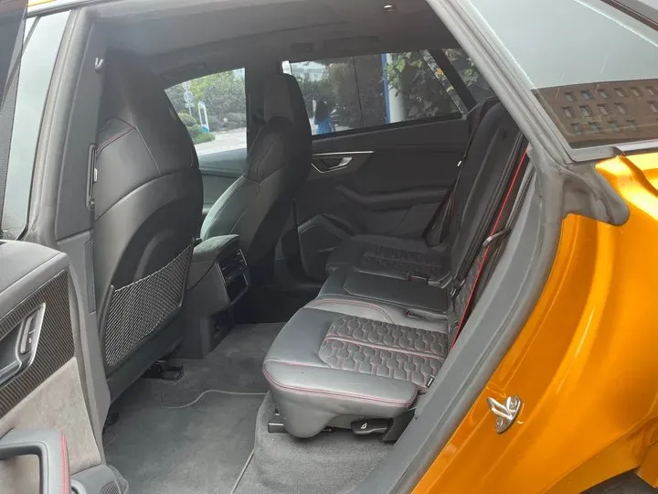 2021 Audi RS Q8 4.0T 600HP V8 8AT,autocango,china used car exporter,china ev exporter,chinese used car exporter,chinese used ev exporter