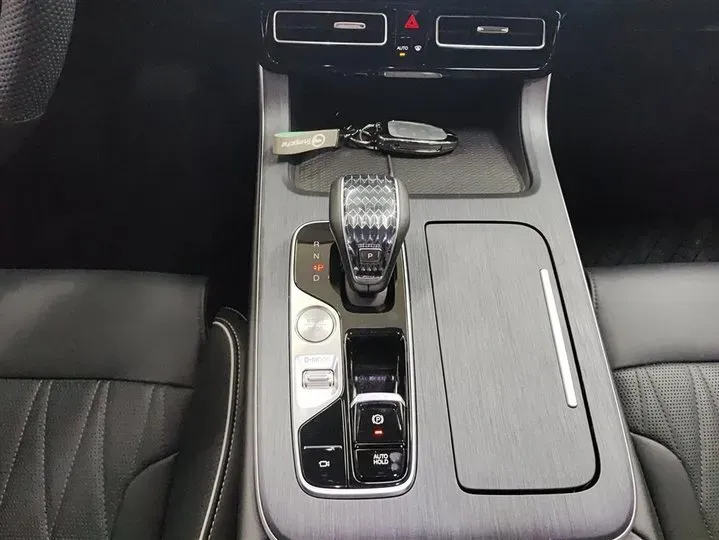 2024 GAC Trumpchi GS8 2.0T 252HP L4 8AT,autocango,china used car exporter,china ev exporter,chinese used car exporter,chinese used ev exporter