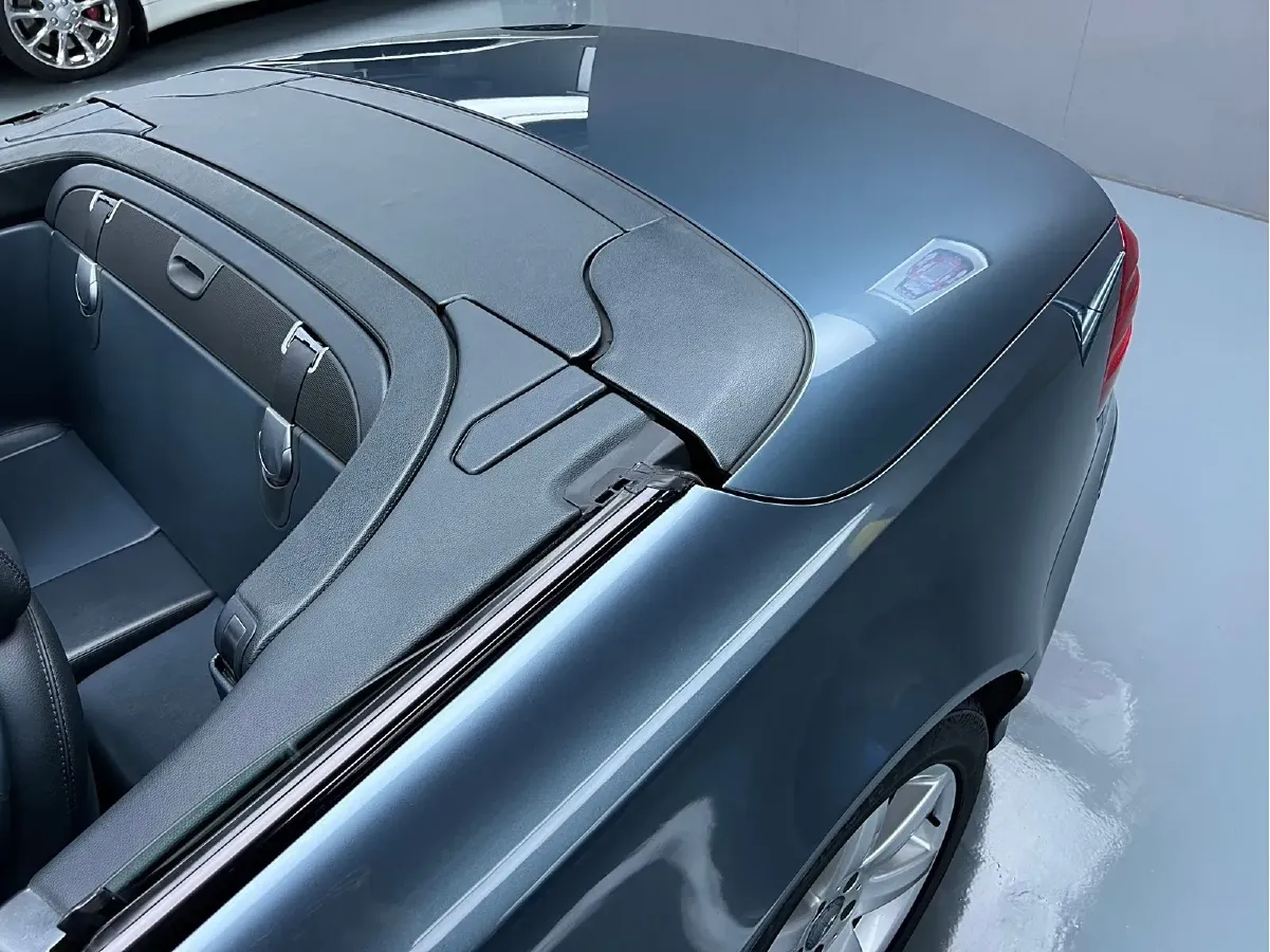 2010 Mercedes-Benz SL Class 5.5L 388HP V8 7AT,autocango,china used car exporter,china ev exporter,chinese used car exporter,chinese used ev exporter