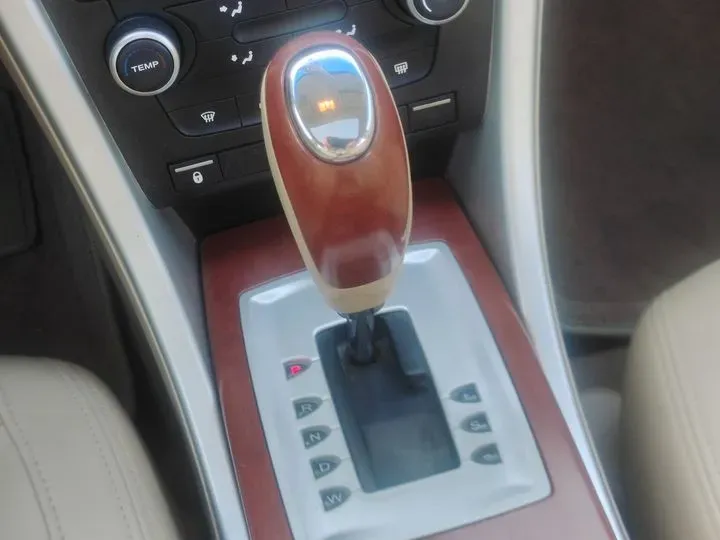 2010 Roewe 550 1.8L 133HP L4 5AT,autocango,china used car exporter,china ev exporter,chinese used car exporter,chinese used ev exporter