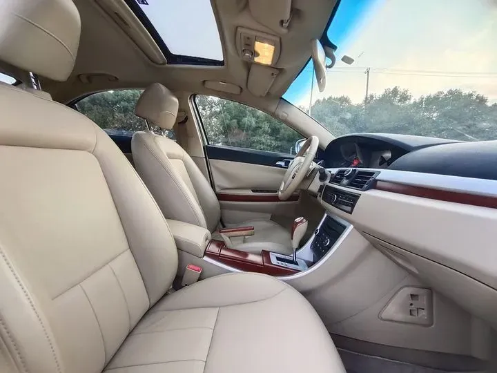 2010 Roewe 550 1.8L 133HP L4 5AT,autocango,china used car exporter,china ev exporter,chinese used car exporter,chinese used ev exporter