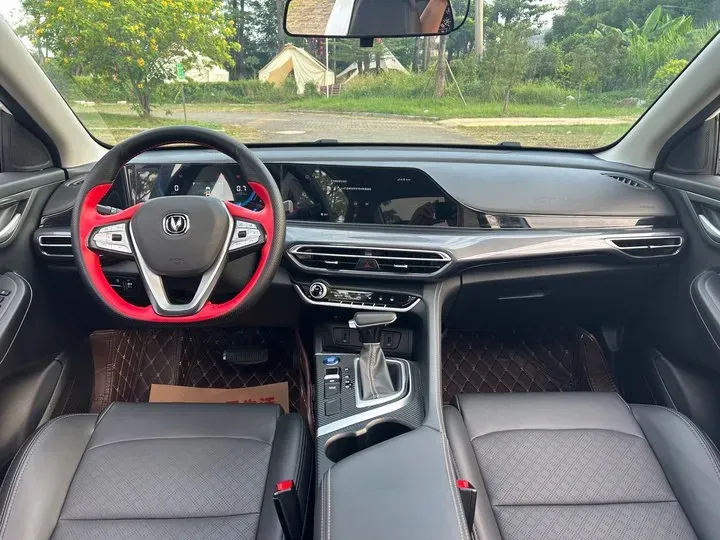 2021 ChangAn Eado 1.4T 160HP L4 7DCT,autocango,china used car exporter,china ev exporter,chinese used car exporter,chinese used ev exporter