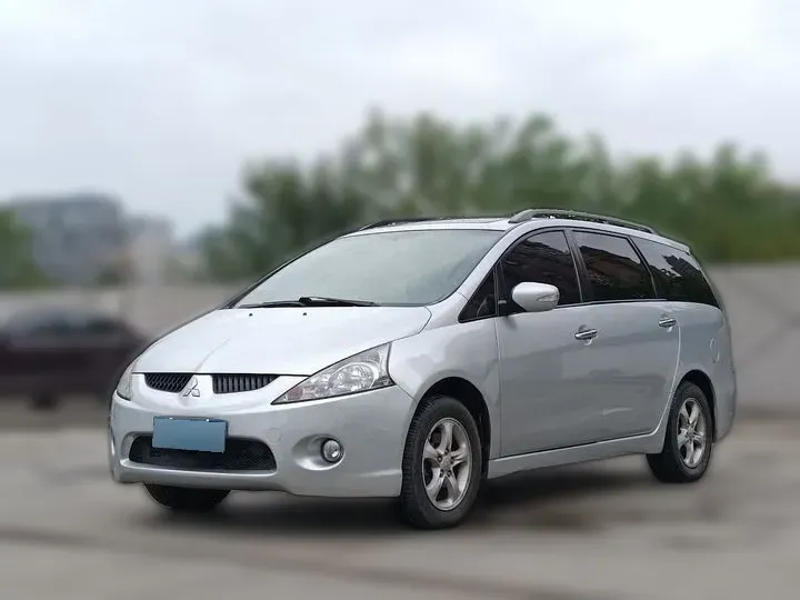 2007 Mitsubishi Grandis 2.4L 165HP L4 4AT,autocango,china used car exporter,china ev exporter,chinese used car exporter,chinese used ev exporter