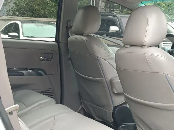 2007 Mitsubishi Grandis 2.4L 165HP L4 4AT,autocango,china used car exporter,china ev exporter,chinese used car exporter,chinese used ev exporter