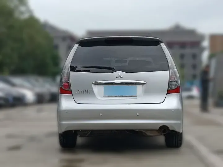 2007 Mitsubishi Grandis 2.4L 165HP L4 4AT,autocango,china used car exporter,china ev exporter,chinese used car exporter,chinese used ev exporter