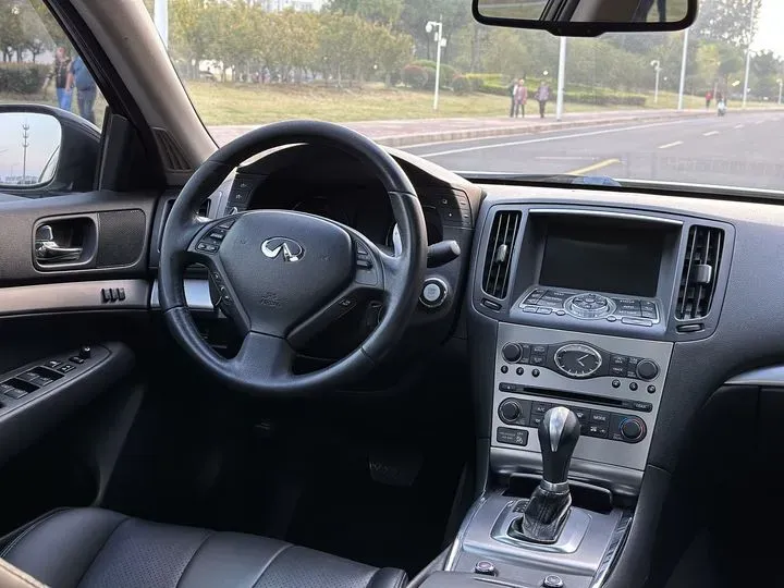 2013 Infiniti G Series 2.5L 235HP V6 7AT,autocango,china used car exporter,china ev exporter,chinese used car exporter,chinese used ev exporter