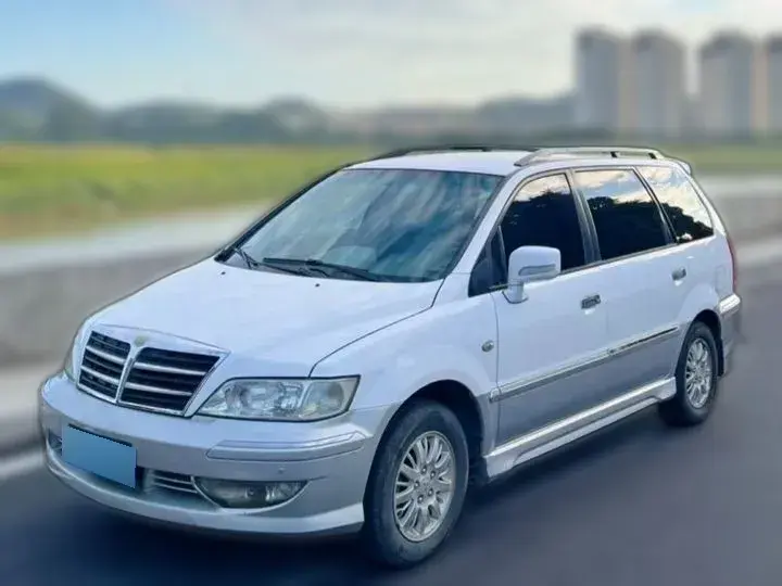 2006 Mitsubishi Soveran 2.4L 130HP L4 4AT