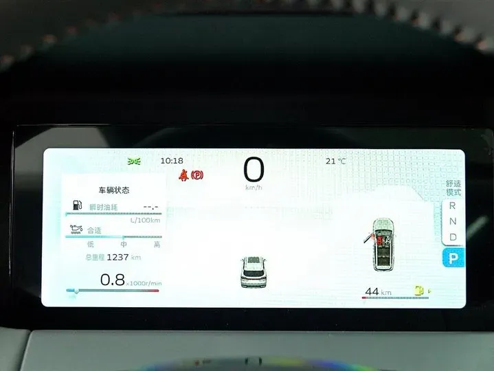 2023 Geely Okavango L 2.0T 218HP L4 7DCT,autocango,china used car exporter,china ev exporter,chinese used car exporter,chinese used ev exporter