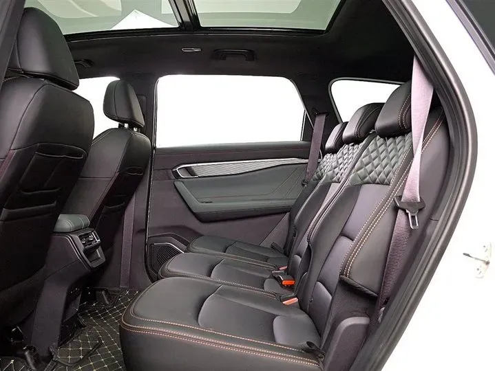 2023 Geely Okavango L 2.0T 218HP L4 7DCT,autocango,china used car exporter,china ev exporter,chinese used car exporter,chinese used ev exporter