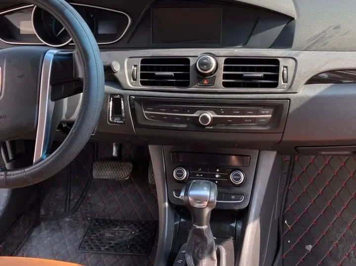 2016 Roewe e550 1.5L 109HP L4 2AT PHEV 12KWH,autocango,china used car exporter,china ev exporter,chinese used car exporter,chinese used ev exporter