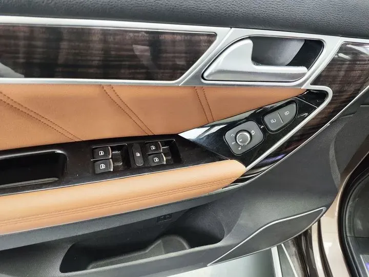 2016 Haval H6 Coupe 1.5T 150HP L4 6MT,autocango,china used car exporter,china ev exporter,chinese used car exporter,chinese used ev exporter