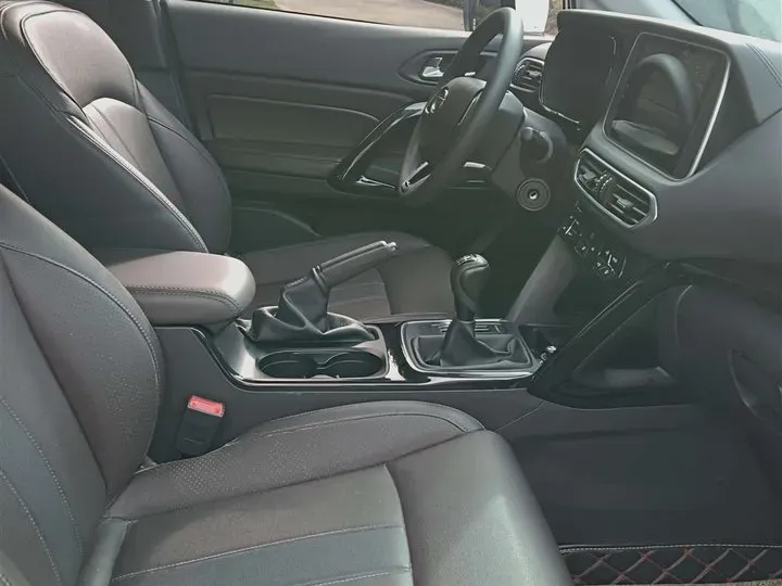 2019 GAC Trumpchi GS4 1.5T 169HP L4 6MT,autocango,china used car exporter,china ev exporter,chinese used car exporter,chinese used ev exporter