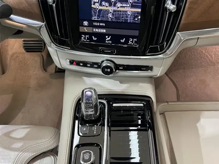 2019 Volvo S90 2.0T 320HP L4 8AT PHEV 10.1KWH,autocango,china used car exporter,china ev exporter,chinese used car exporter,chinese used ev exporter