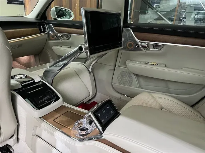 2019 Volvo S90 2.0T 320HP L4 8AT PHEV 10.1KWH,autocango,china used car exporter,china ev exporter,chinese used car exporter,chinese used ev exporter