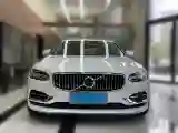 2019 Volvo S90 2.0T 320HP L4 8AT PHEV 10.1KWH