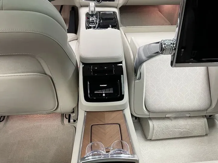 2019 Volvo S90 2.0T 320HP L4 8AT PHEV 10.1KWH,autocango,china used car exporter,china ev exporter,chinese used car exporter,chinese used ev exporter