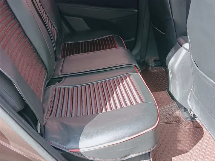 2015 Hyundai ix25 1.6L 125HP L4 6MT,autocango,china used car exporter,china ev exporter,chinese used car exporter,chinese used ev exporter