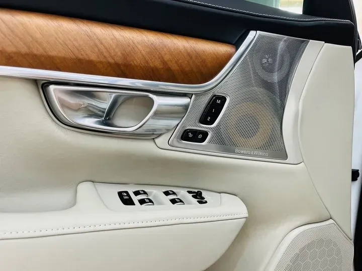 2019 Volvo S90 2.0T 320HP L4 8AT PHEV 10.1KWH,autocango,china used car exporter,china ev exporter,chinese used car exporter,chinese used ev exporter