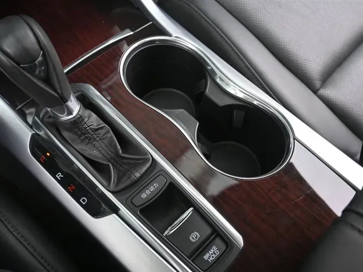 2015 Acura TLX 2.4L 208HP L4 8DCT,autocango,china used car exporter,china ev exporter,chinese used car exporter,chinese used ev exporter