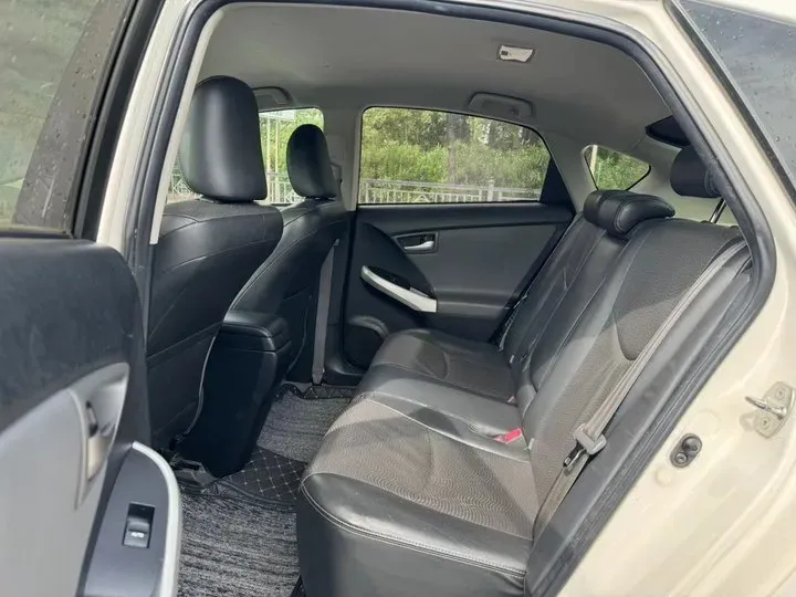 2012 Toyota Prius 1.8L 99HP L4 E-CVT Hybrid,autocango,china used car exporter,china ev exporter,chinese used car exporter,chinese used ev exporter