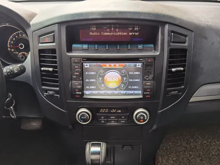 2010 Mitsubishi Pajero 3.0L 177HP V6 5AT,autocango,china used car exporter,china ev exporter,chinese used car exporter,chinese used ev exporter